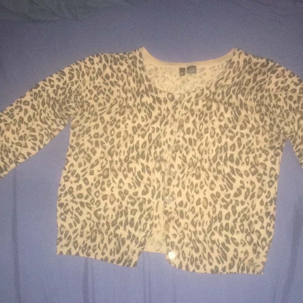 Cheetah button up